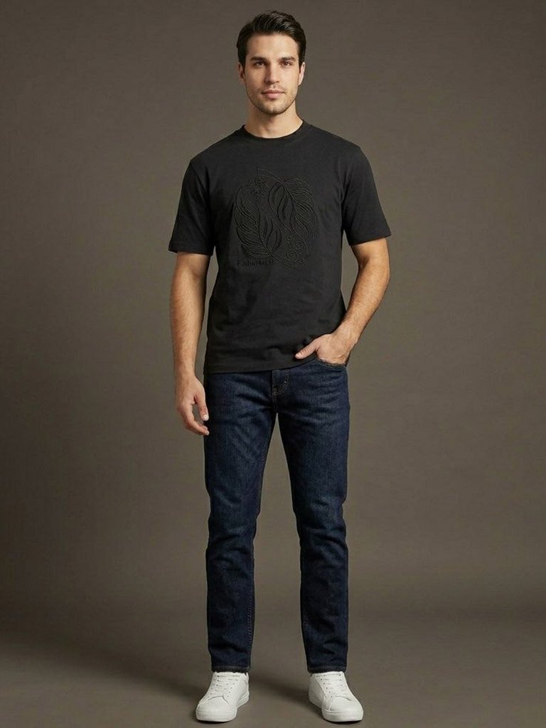 Premium Black Heavyweight Relaxed Fit Tee - Image 3
